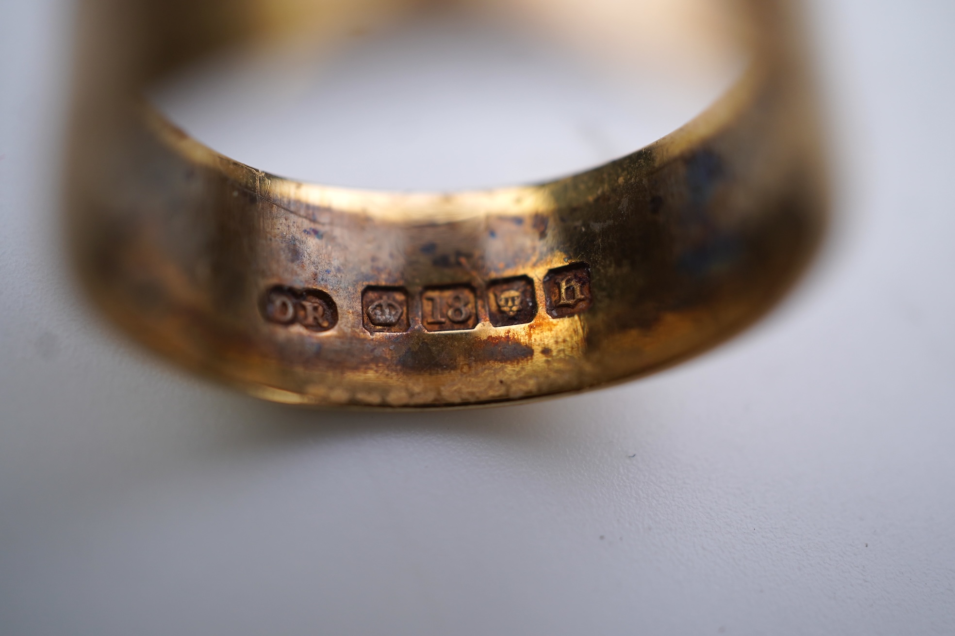 A collection of seven gold rings